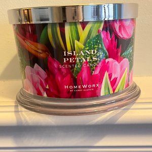 Homeworx Island Petals 18oz 3 Wick Candle